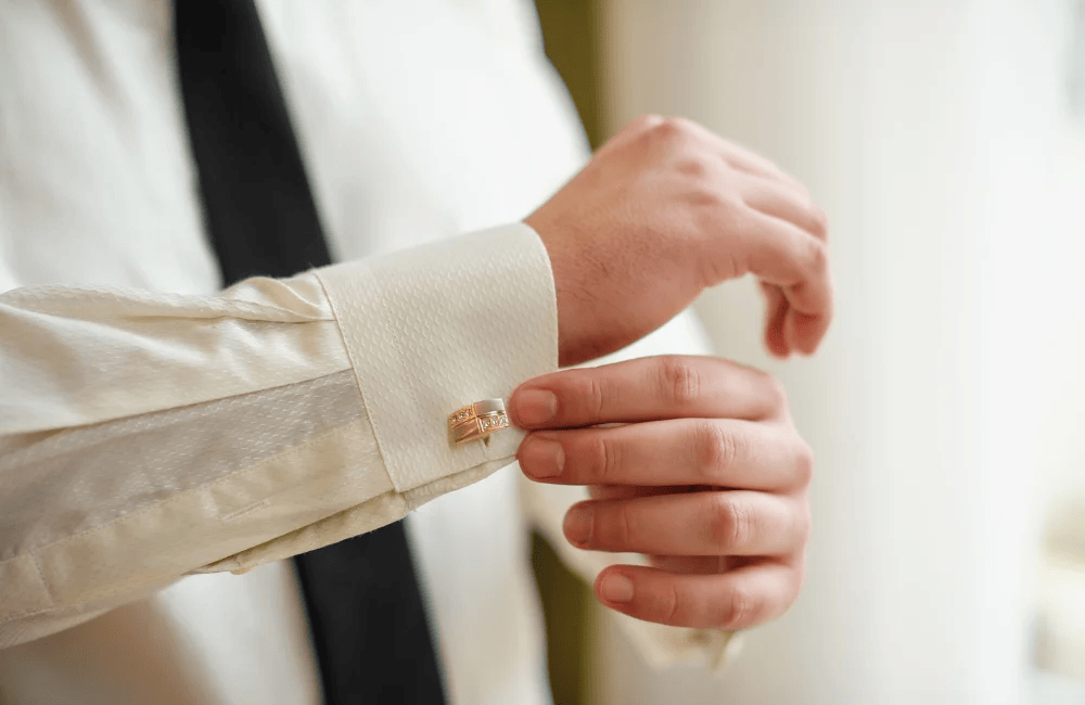 เลือกสีชุดเจ้าบ่าวอย่างไรให้ปัง