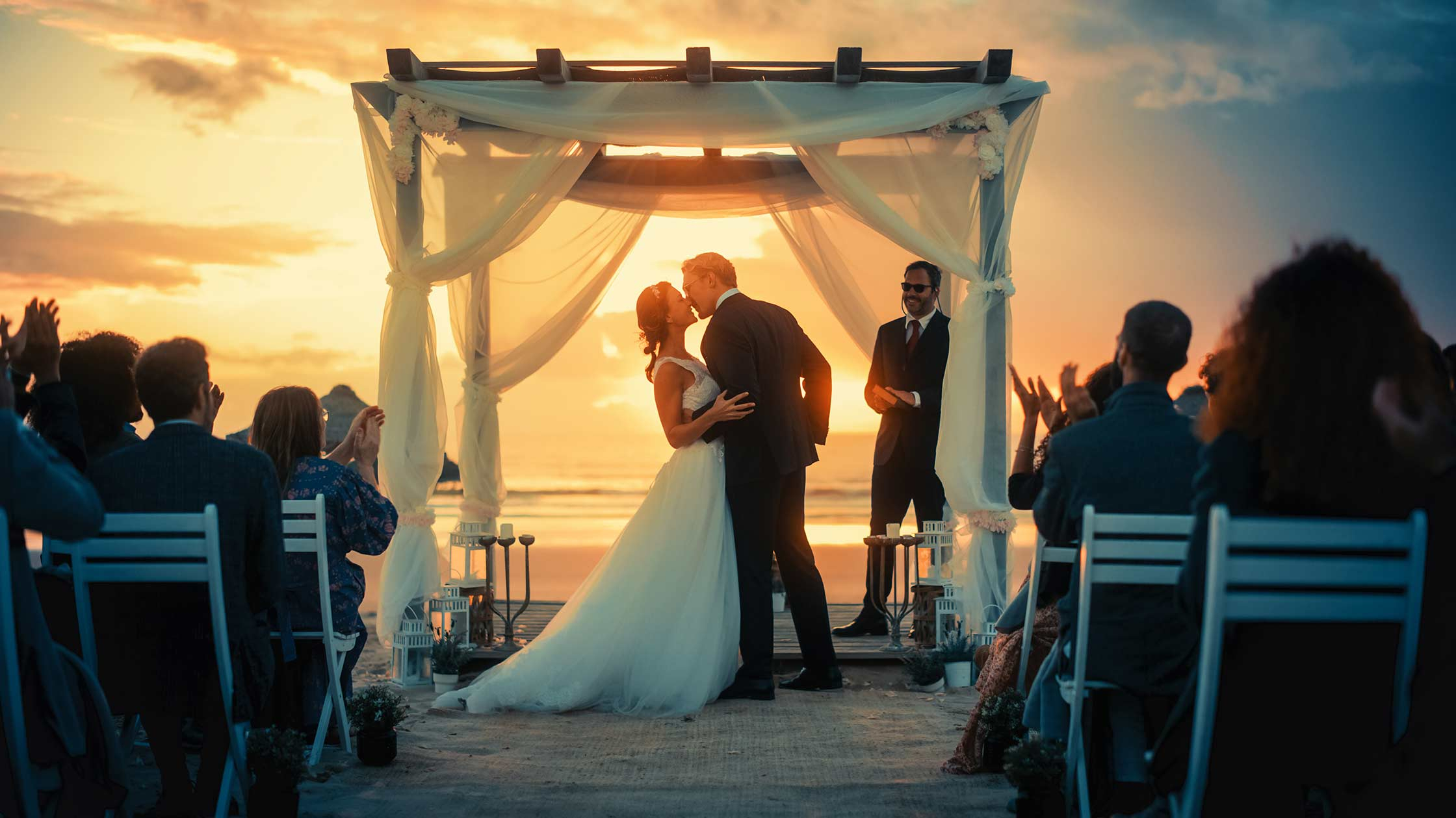 งานแต่งงานแบบไทย VS งานแต่งงานแบบตะวันตก