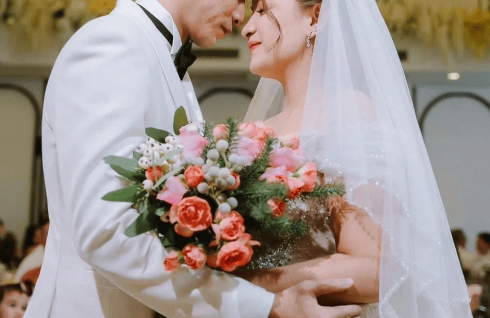 สีดอกไม้แต่ละสีมีความหมายอย่างไร รวมความหมายที่คุณควรรู้